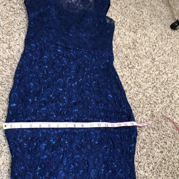 Theia Shimmering Element Gown Formal Maxi Dress Size 4 Metallic Blue Lace - Picture 7 of 11